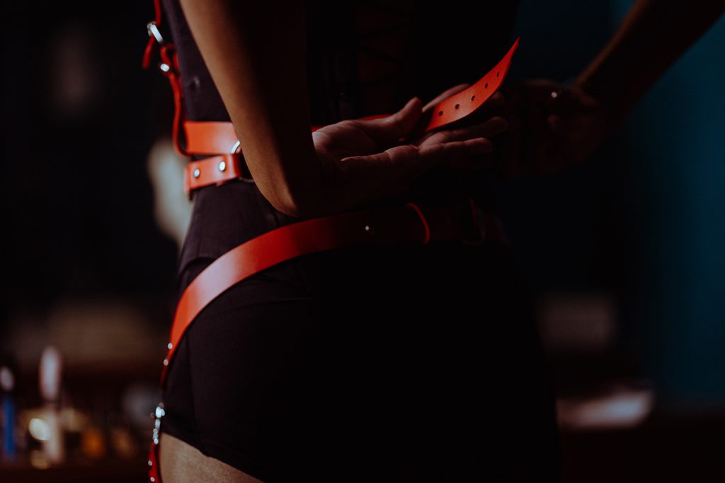 Telltale Signs a Squirting Scene's Been Faked