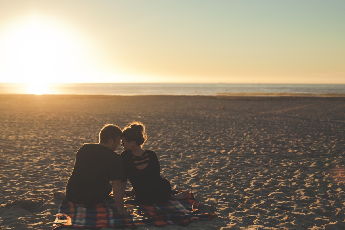 Understanding LoviaFlame - A Total Guide to Finding Love Online